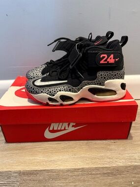 Nike Air Griffey Max GS size 4.5